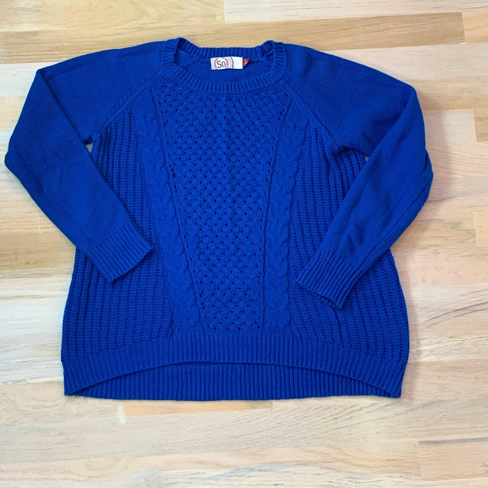 SO blue cable knit sweater, medium